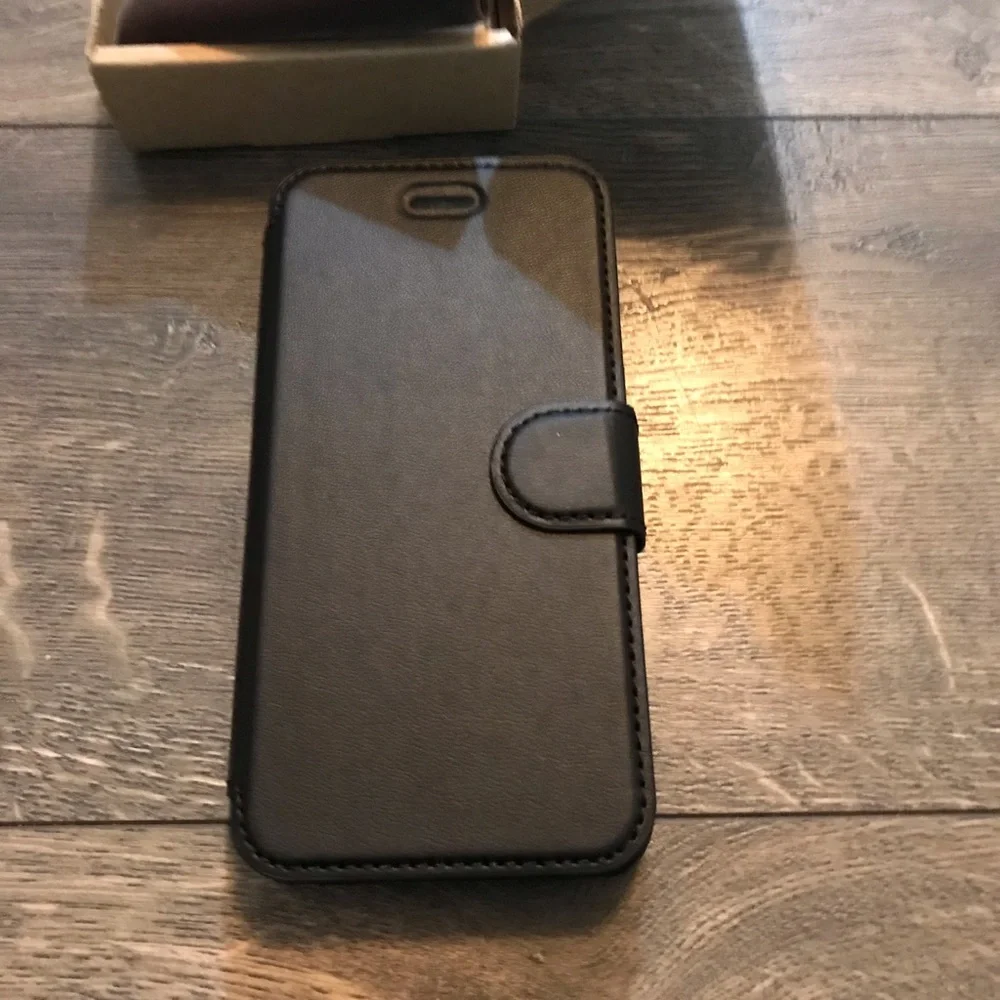 Taken Phone‎ Case NIB Black IPhone 7